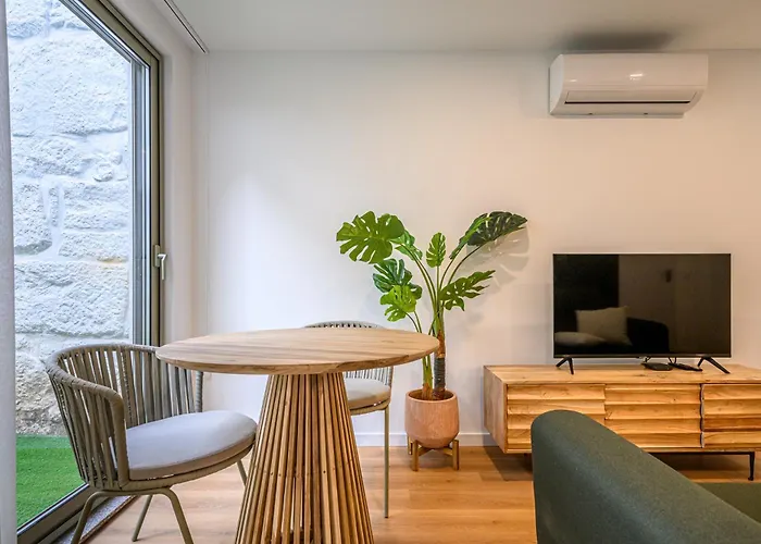 Nax By Liiiving * Порту