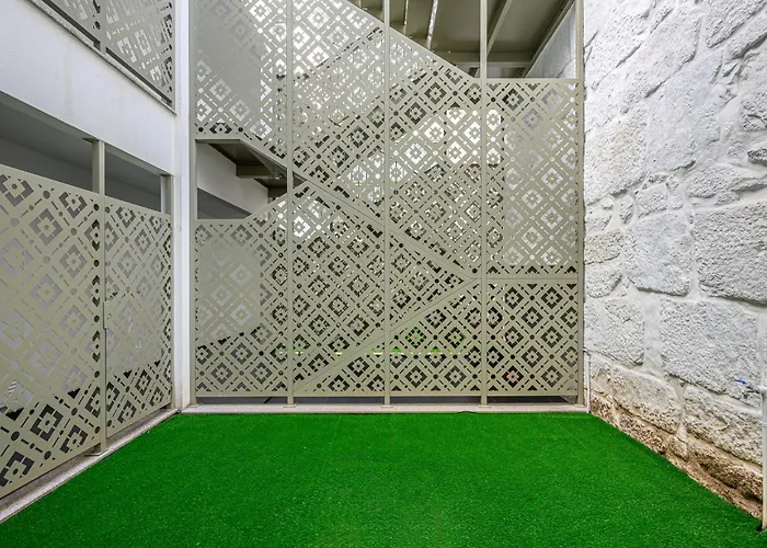 Nax By Liiiving * Порту